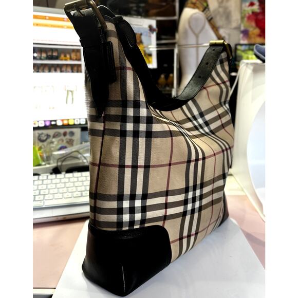 BURBERRY London Vintage Nova Check Coated Canvas Large Shoulder Bag - Picture 7 of 14